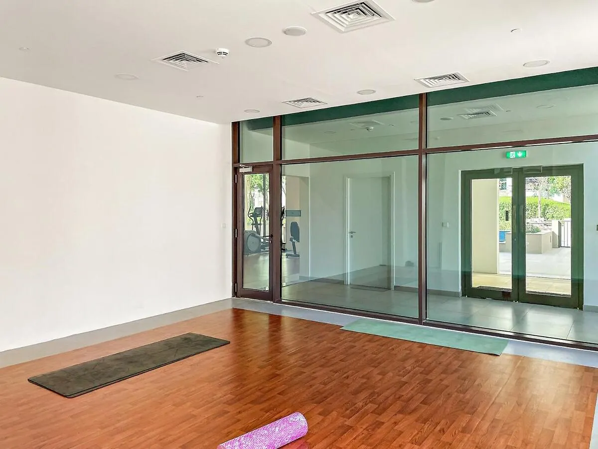 Apartment First Class 1Br Iconic Luxury Dubai